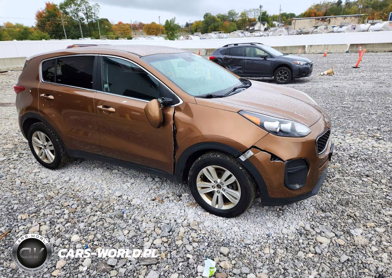 2018 Kia Sportage Lx VIN:KNDPM3AC0J7456196 - 4