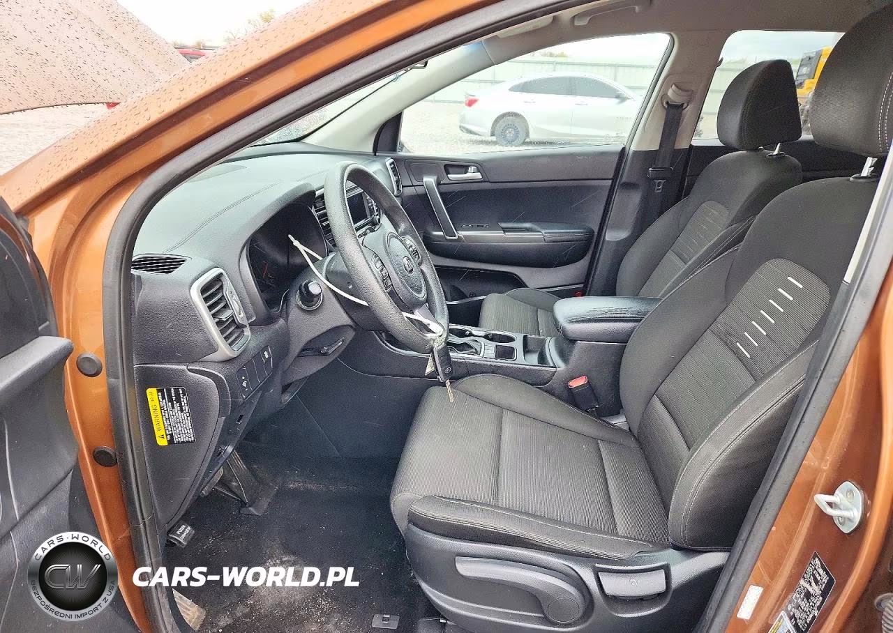 2018 Kia Sportage Lx VIN:KNDPM3AC0J7456196 - 7