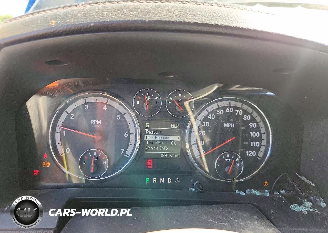 2011 Dodge Ram 1500 VIN:1D7RV1CT9BS623845 - 9