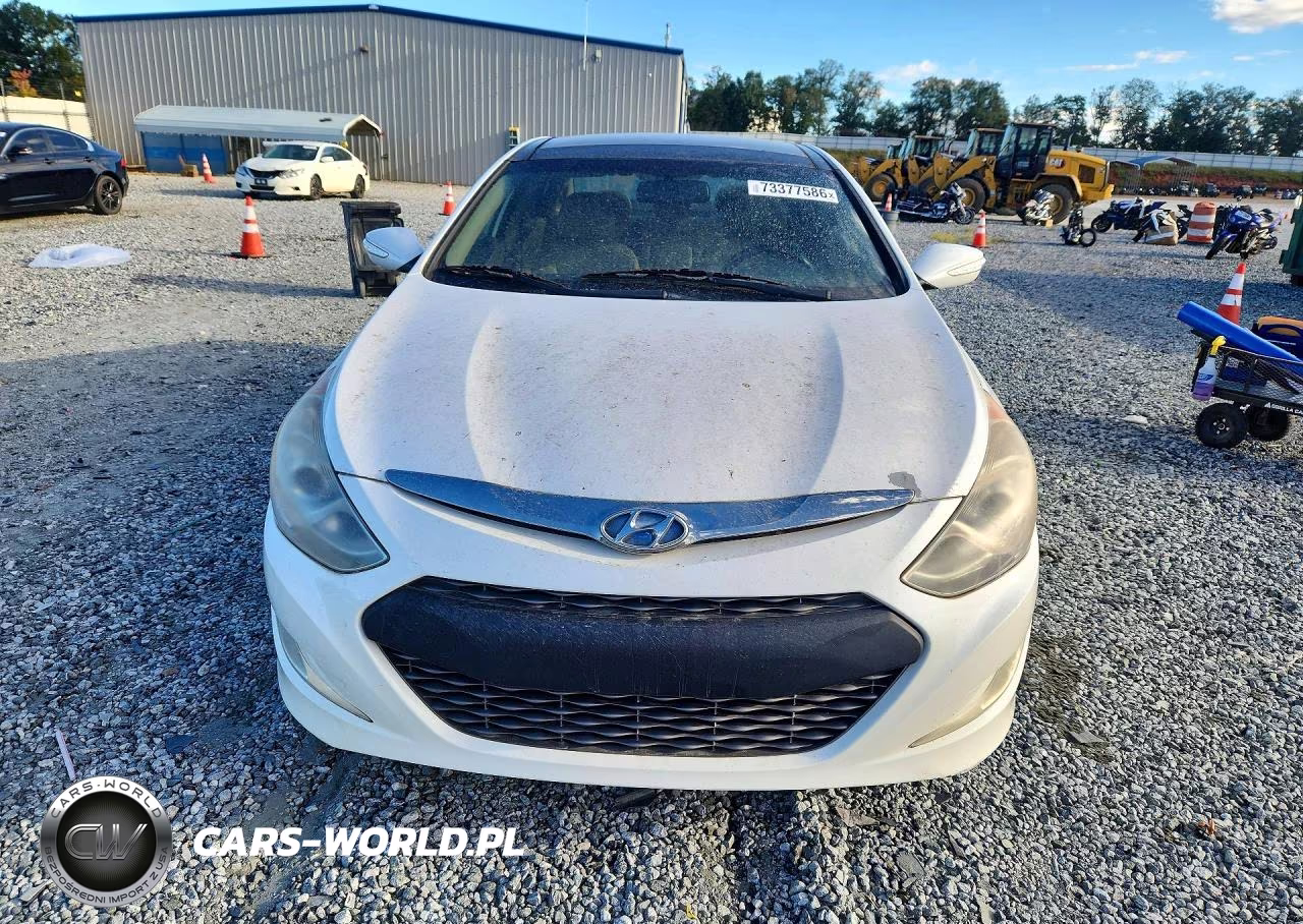 2012 Hyundai Sonata Hybrid VIN:KMHEC4A48CA023137 - 5