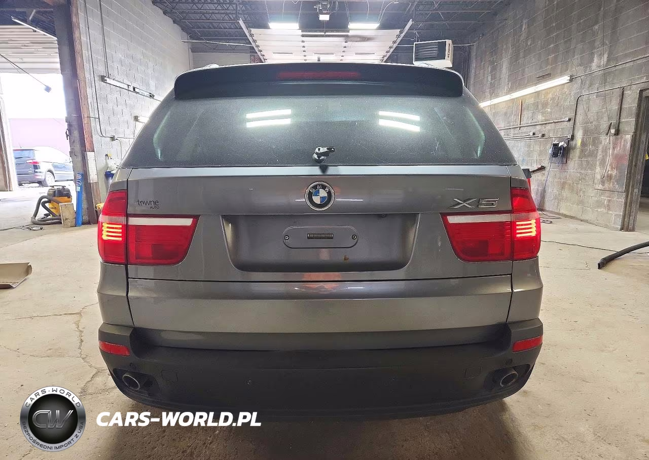2010 BMW X5 xDrive35D VIN:5UXFF0C59ALT85203 - 6