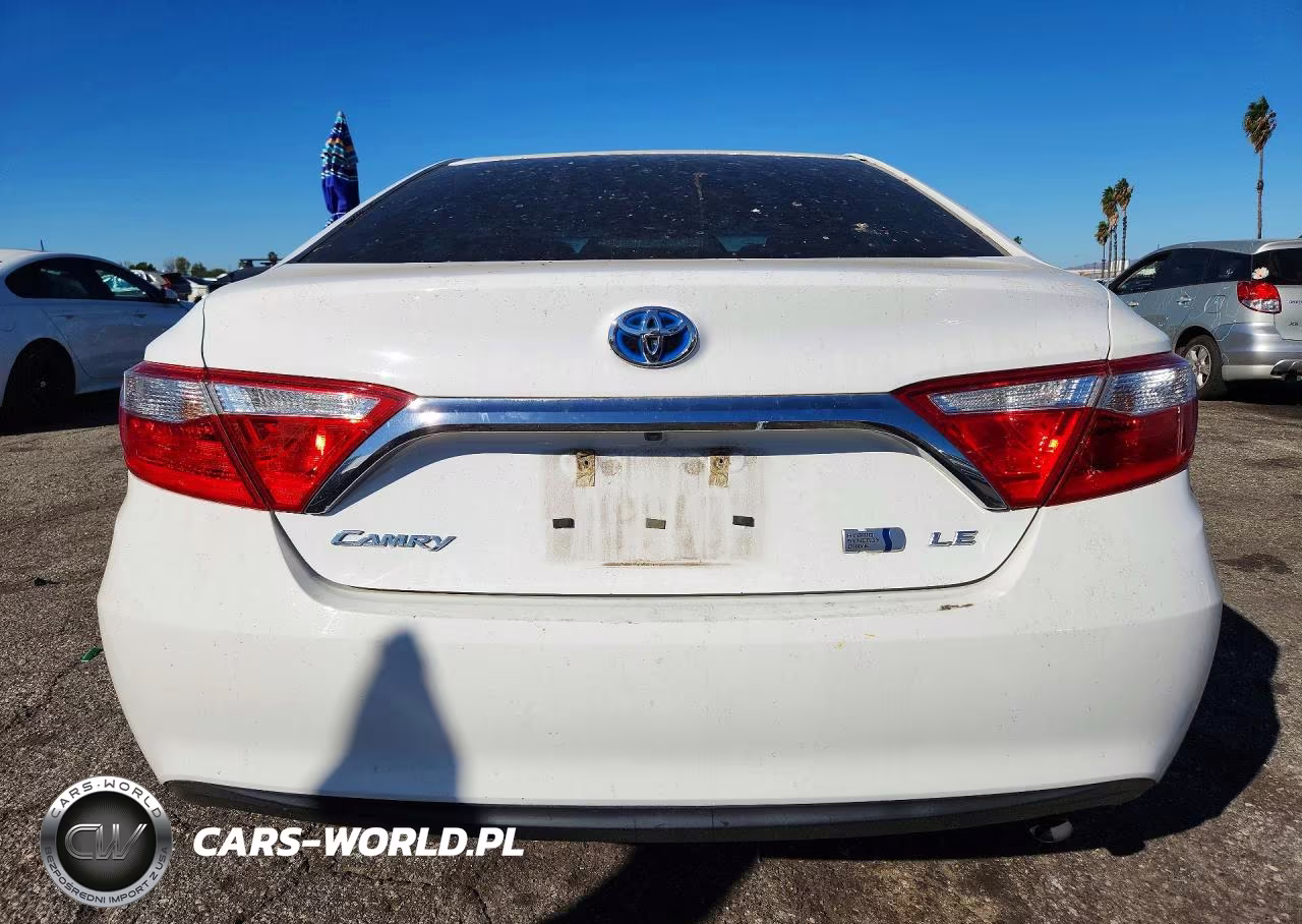 2015 Toyota Camry Hybrid Le VIN:4T1BD1FK0FU149145 - 6