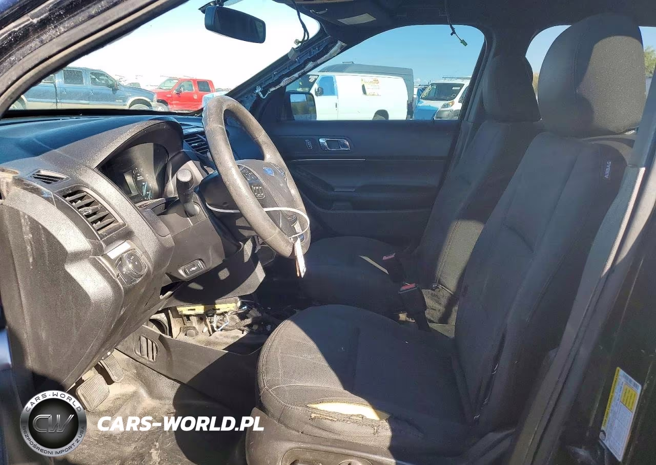 2018 Ford Explorer Police Interceptor VIN:1FM5K8AR9JGB12523 - 7
