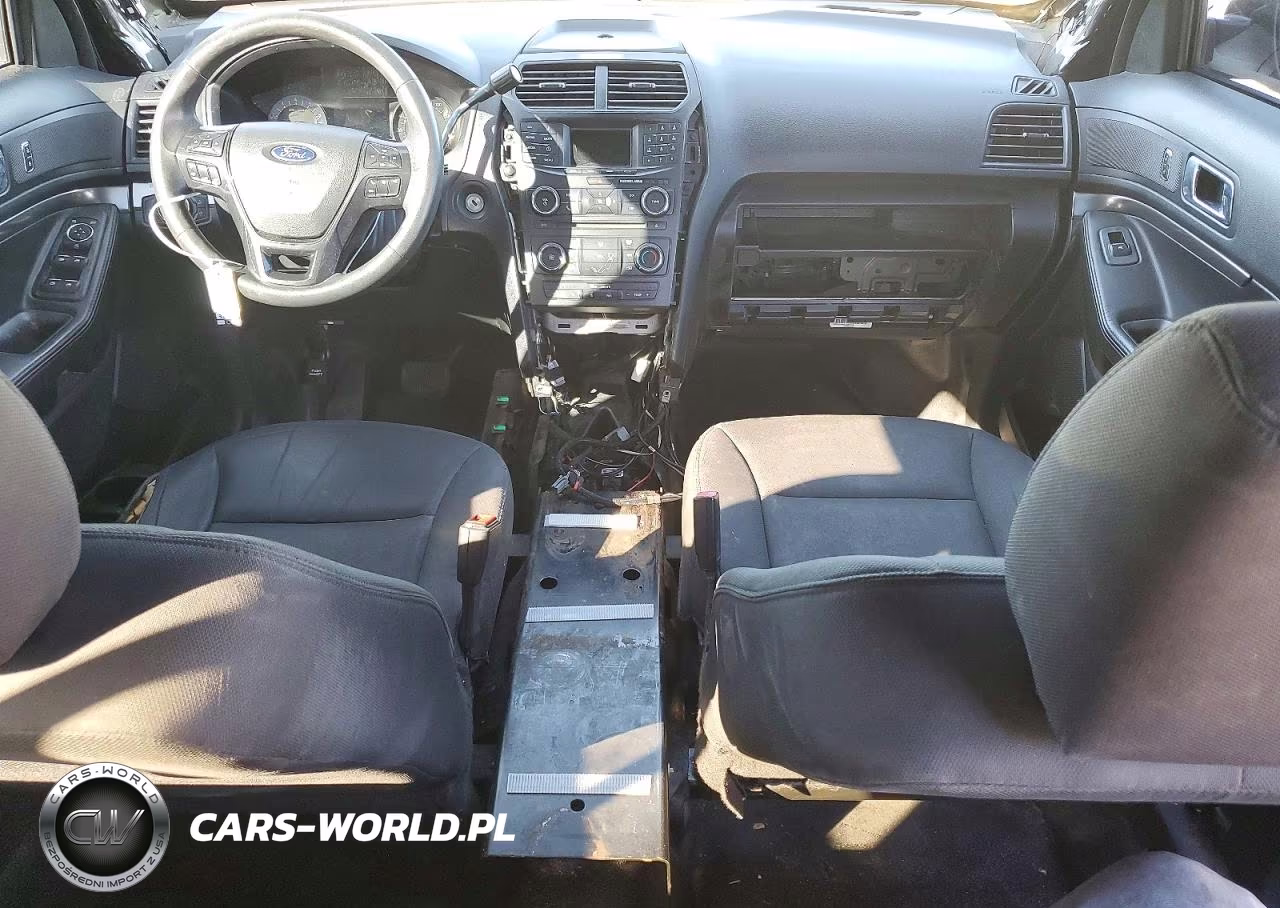 2018 Ford Explorer Police Interceptor VIN:1FM5K8AR9JGB12523 - 8