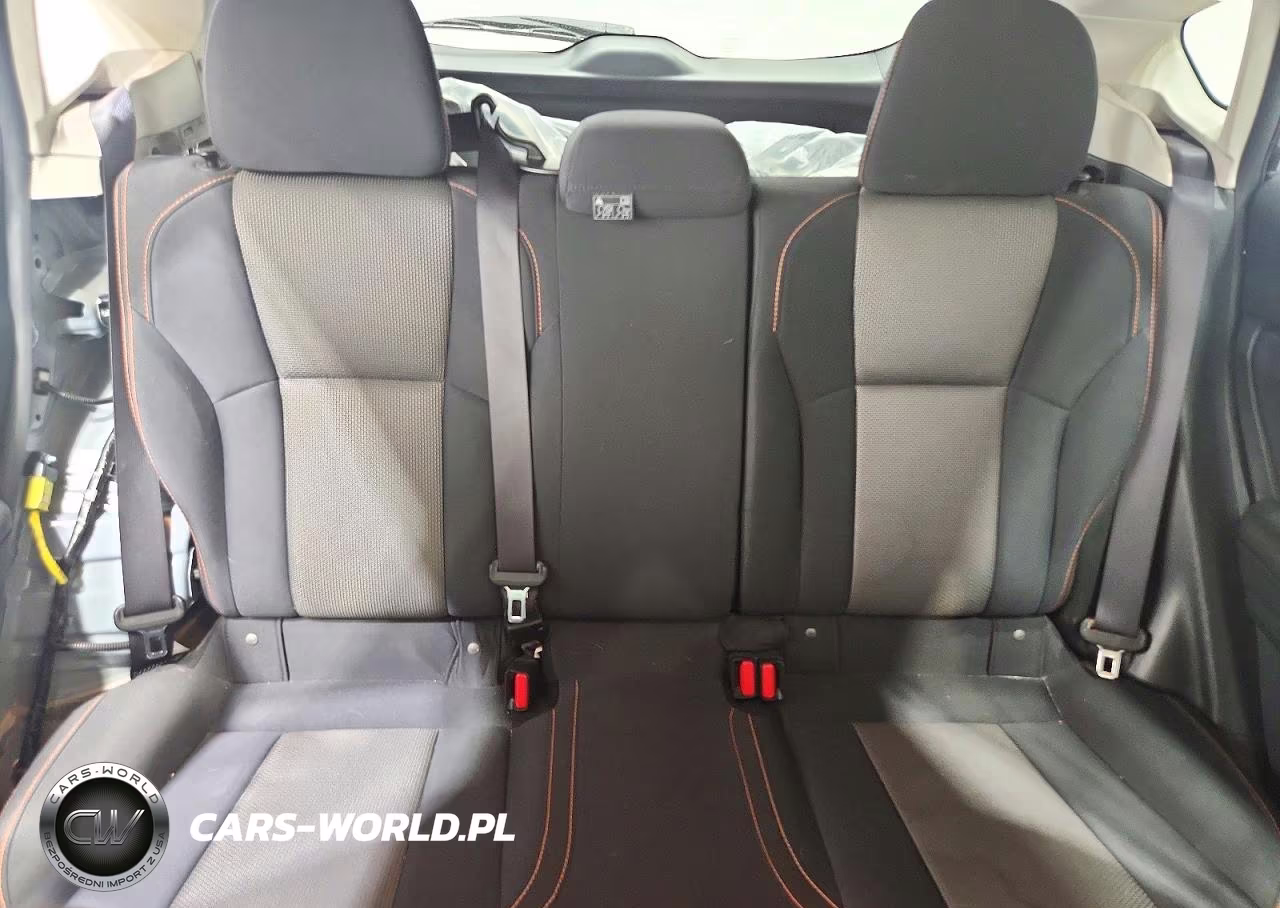 2018 Subaru Crosstrek Premium VIN:JF2GTADC7JH325863 - 10