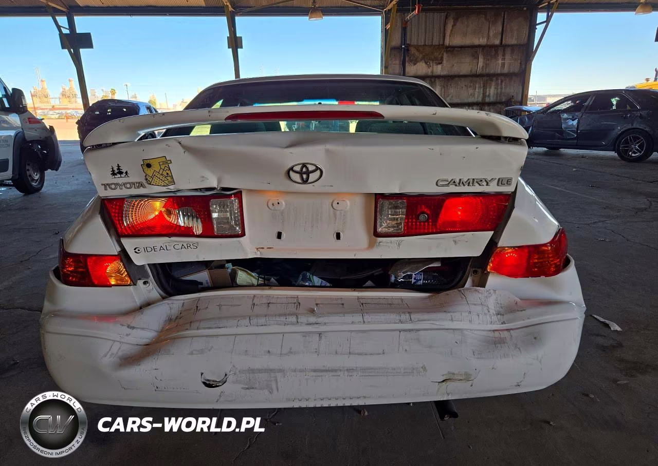 2001 Toyota Camry Le VIN:JT2BG22KX10557247 - 6