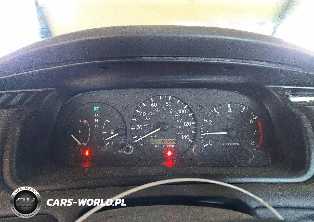 2001 Toyota Camry Le VIN:JT2BG22KX10557247 - 9