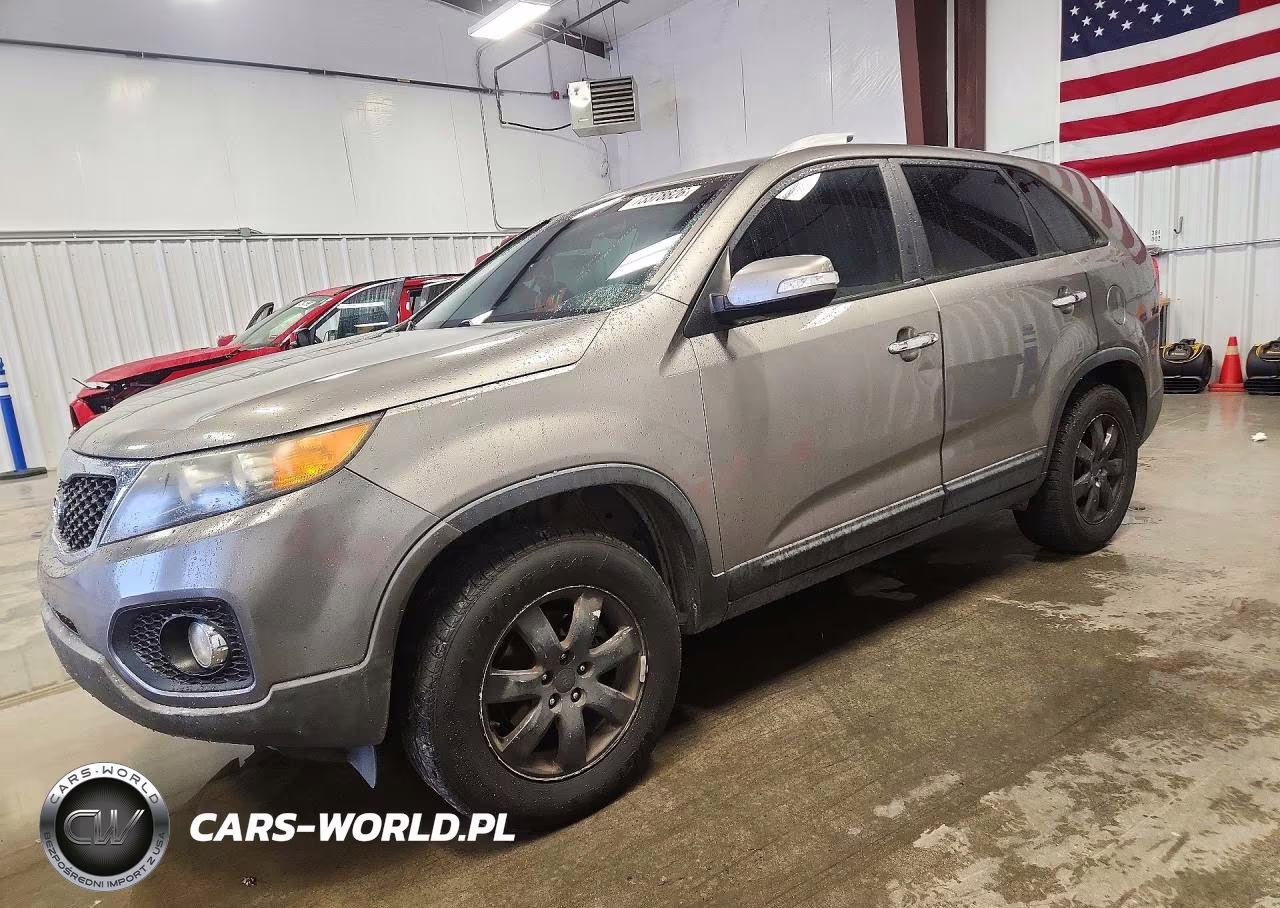 2011 Kia Sorento Lx VIN:5XYKT3A10BG037801 - 1