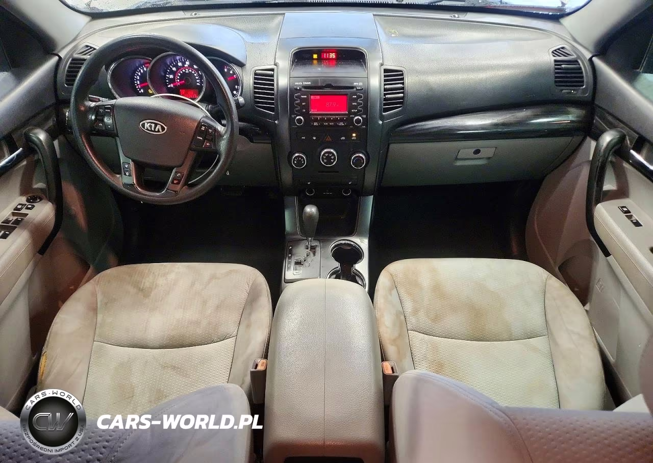 2011 Kia Sorento Lx VIN:5XYKT3A10BG037801 - 8