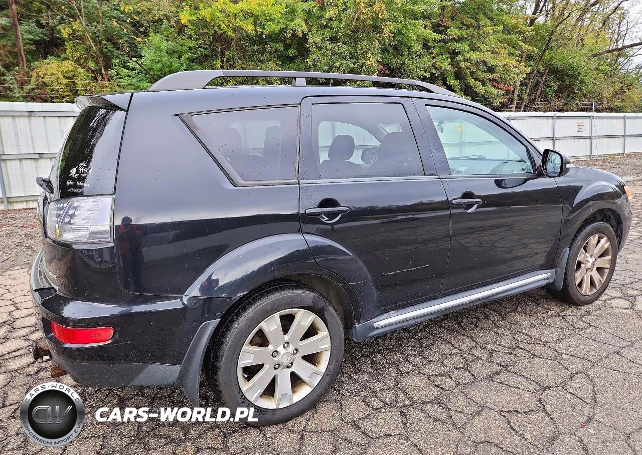 2011 Mitsubishi Outlander Se VIN:JA4JT3AW4BU032634 - 3
