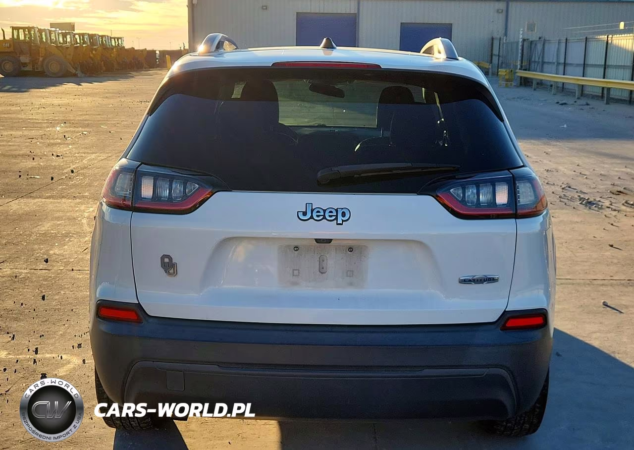 2019 Jeep Cherokee Latitude Plus VIN:1C4PJLLB5KD232812 - 6