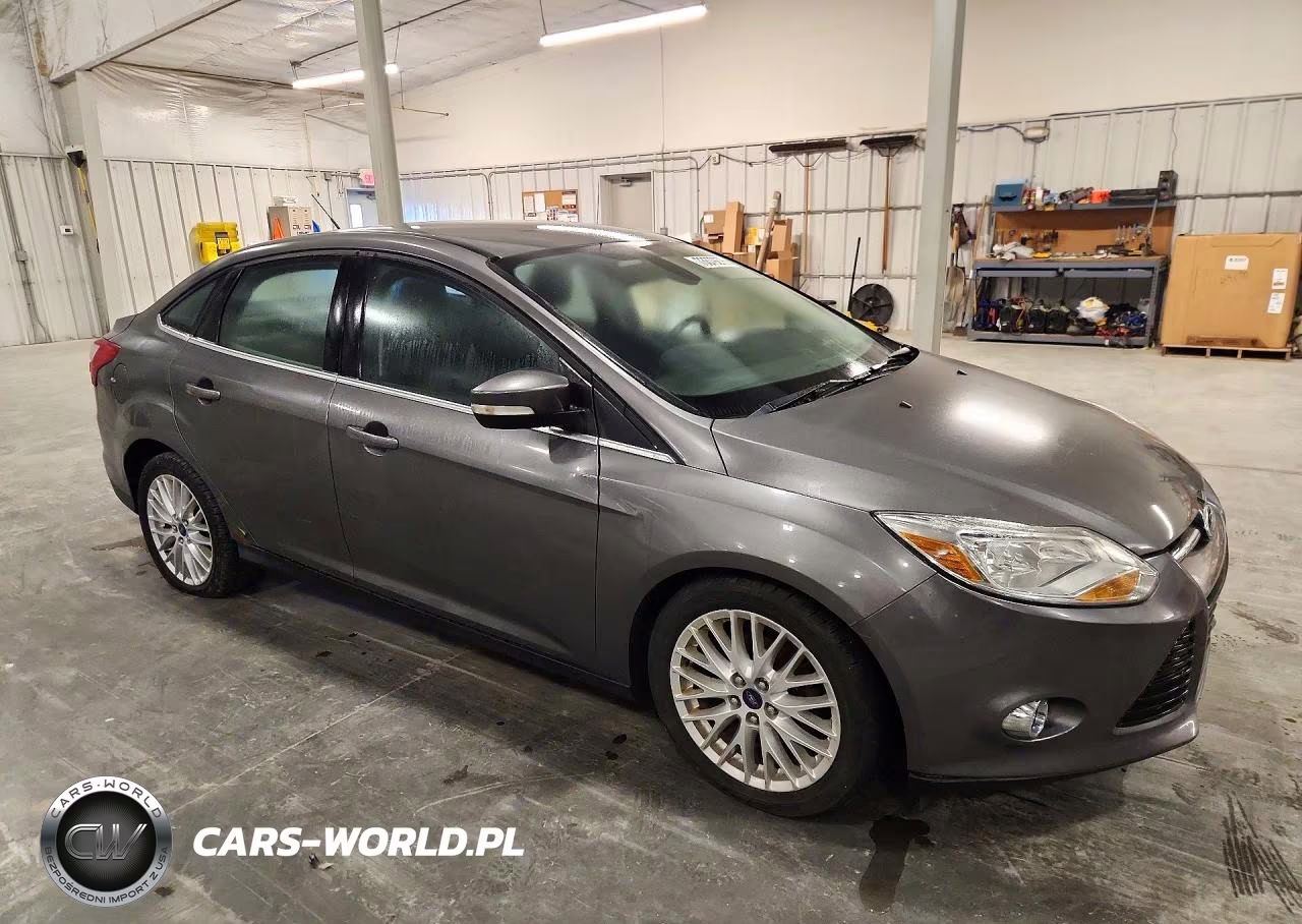 2012 Ford Focus Sel VIN:1FAHP3H2XCL321994 - 4