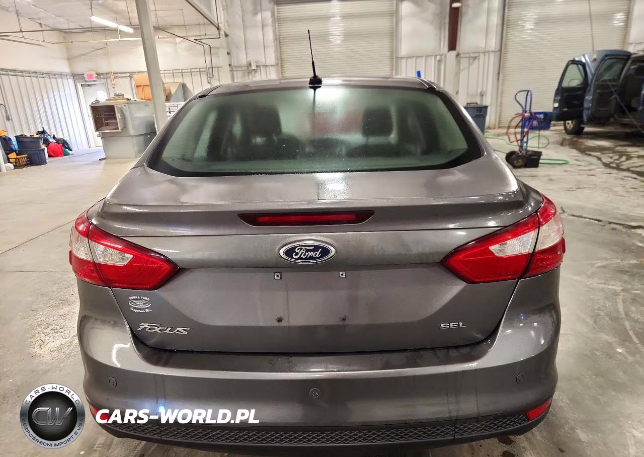 2012 Ford Focus Sel VIN:1FAHP3H2XCL321994 - 6