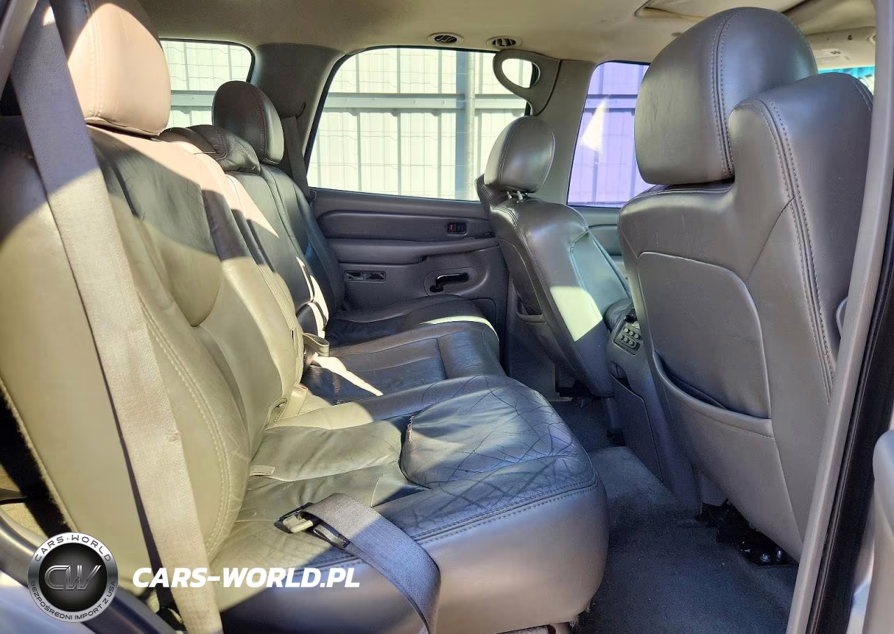 2004 GMC Yukon Denali VIN:1GKEK63U04J296062 - 11
