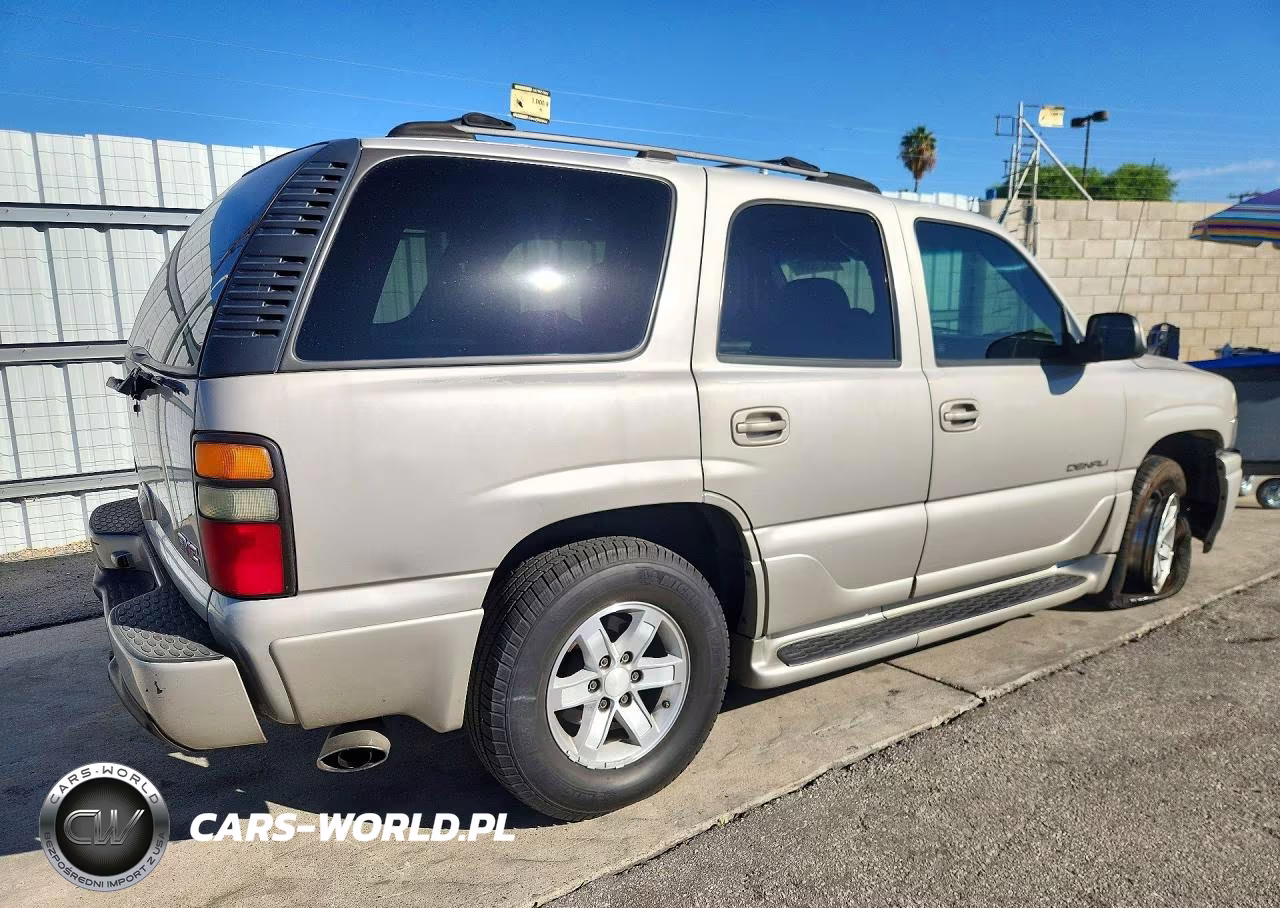 2004 GMC Yukon Denali VIN:1GKEK63U04J296062 - 3
