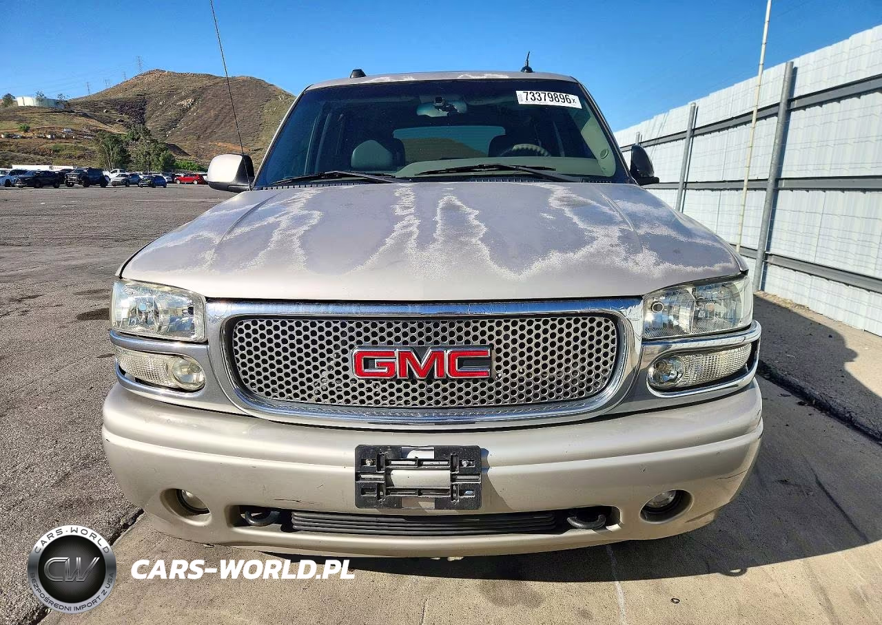 2004 GMC Yukon Denali VIN:1GKEK63U04J296062 - 5