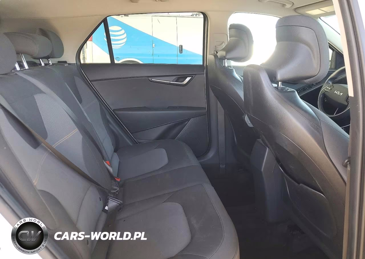 2026 Kia Niro Lx VIN:KNDCP3LE7T5328847 - 11