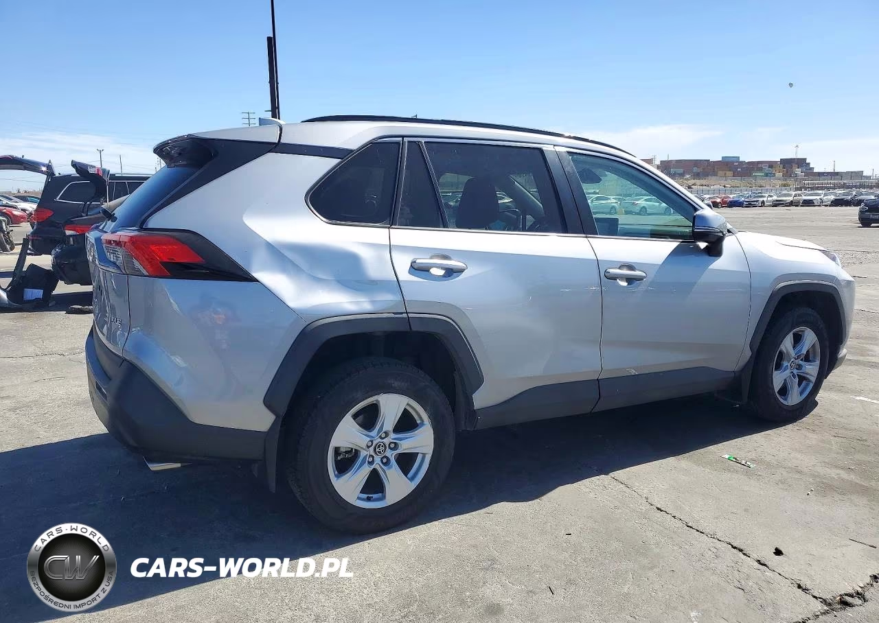 2020 Toyota Rav4 Xle VIN:2T3W1RFV4LW097699 - 3