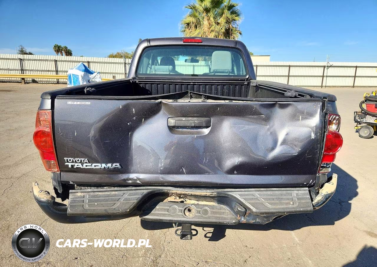 2015 Toyota Tacoma Base VIN:5TFTX4CN6FX064597 - 6