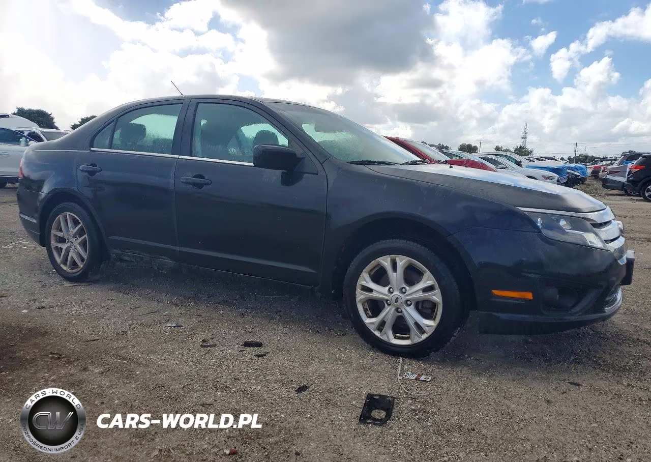 2012 Ford Fusion Se VIN:3FAHP0HA7CR227725 - 4