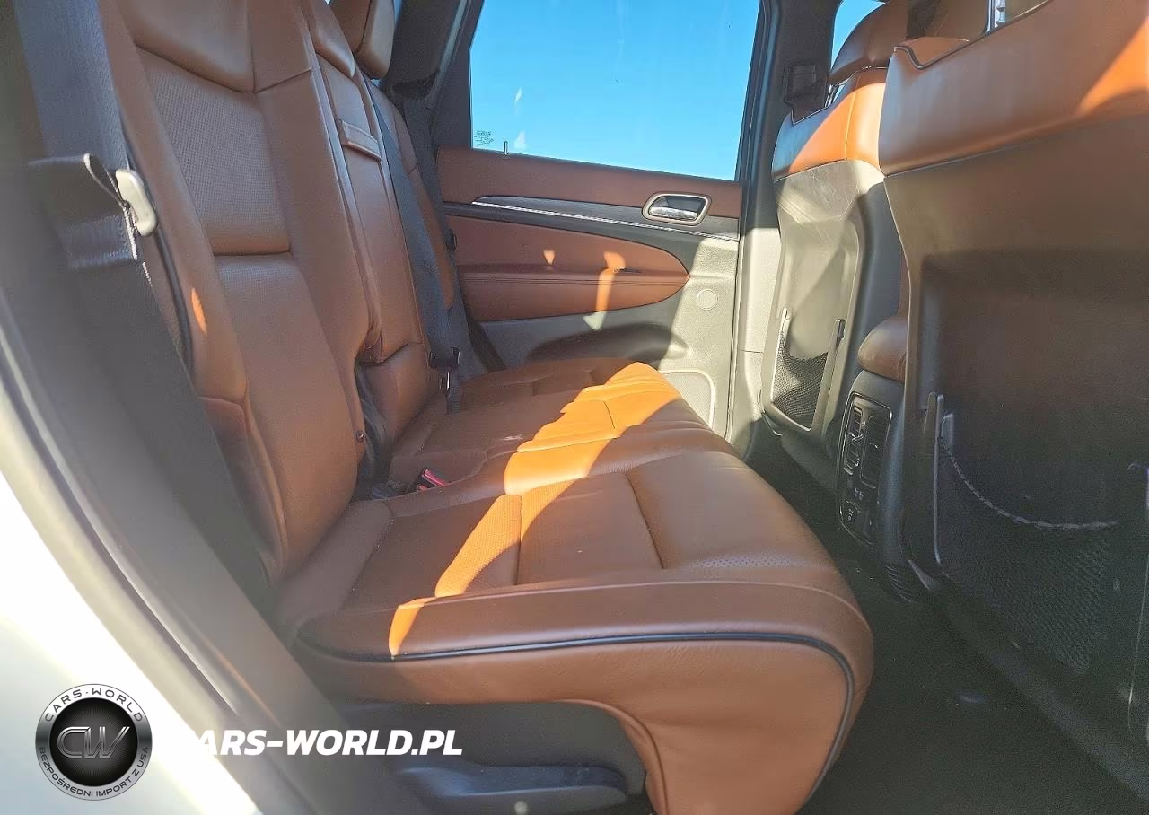 2015 Jeep Grand Cherokee Summit VIN:1C4RJFJT0FC678674 - 11