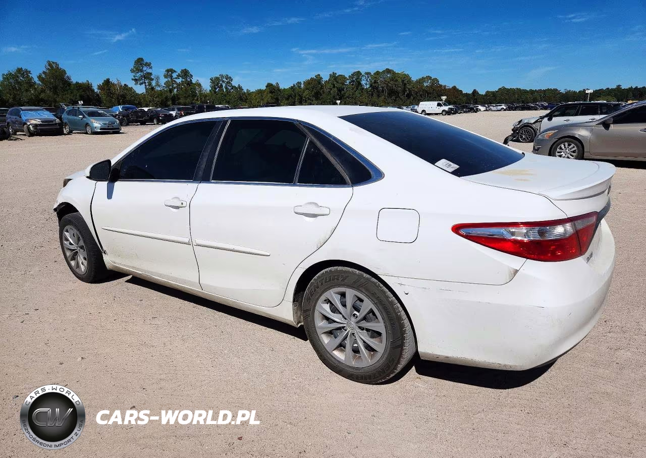 2016 Toyota Camry Le VIN:4T4BF1FK4GR528473 - 2