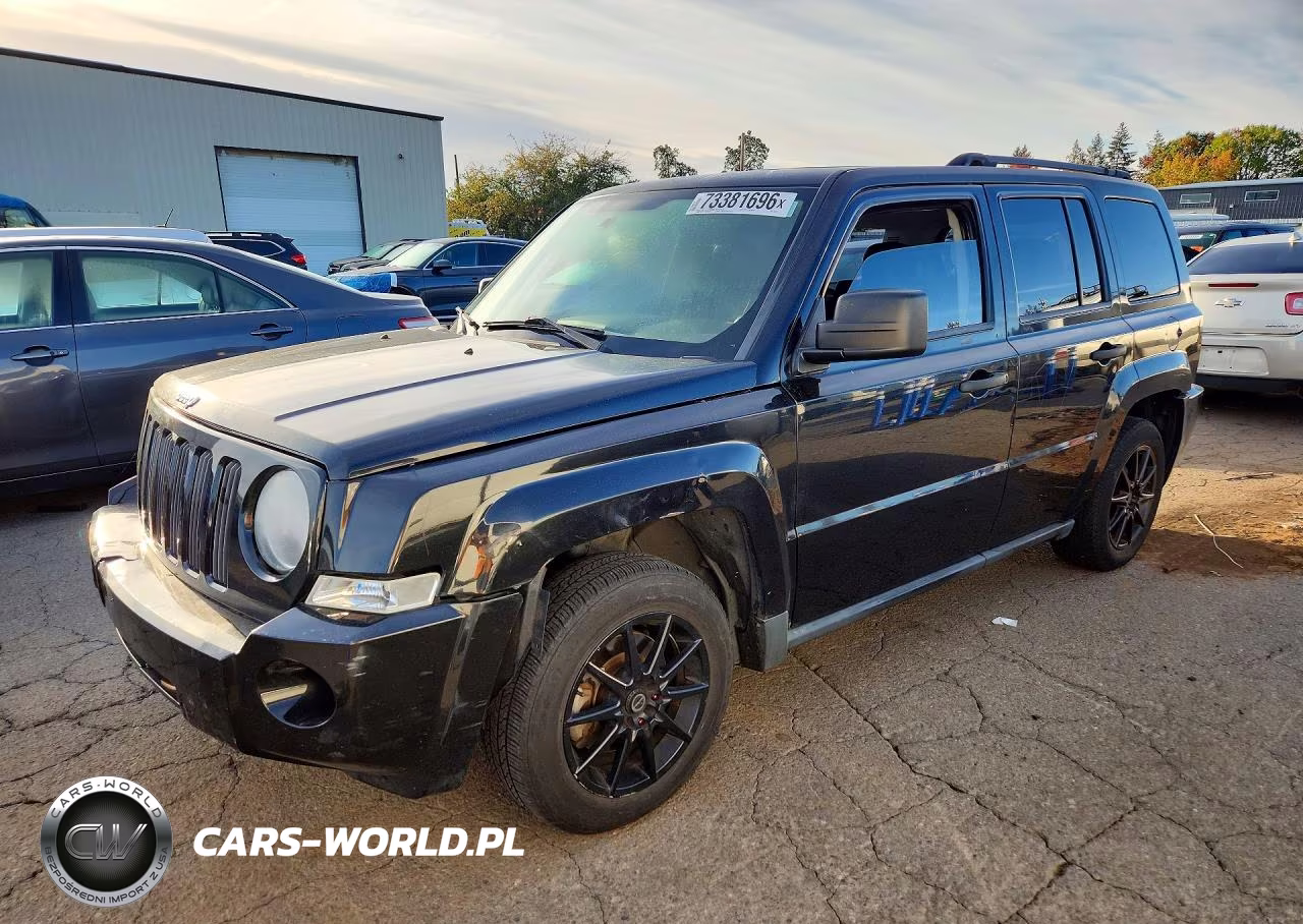 2008 Jeep Patriot Sport VIN:1J8FT28028D682927 - 1