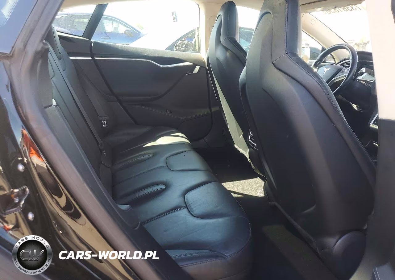 2014 Tesla Model S VIN:5YJSA1H11EFP44823 - 10