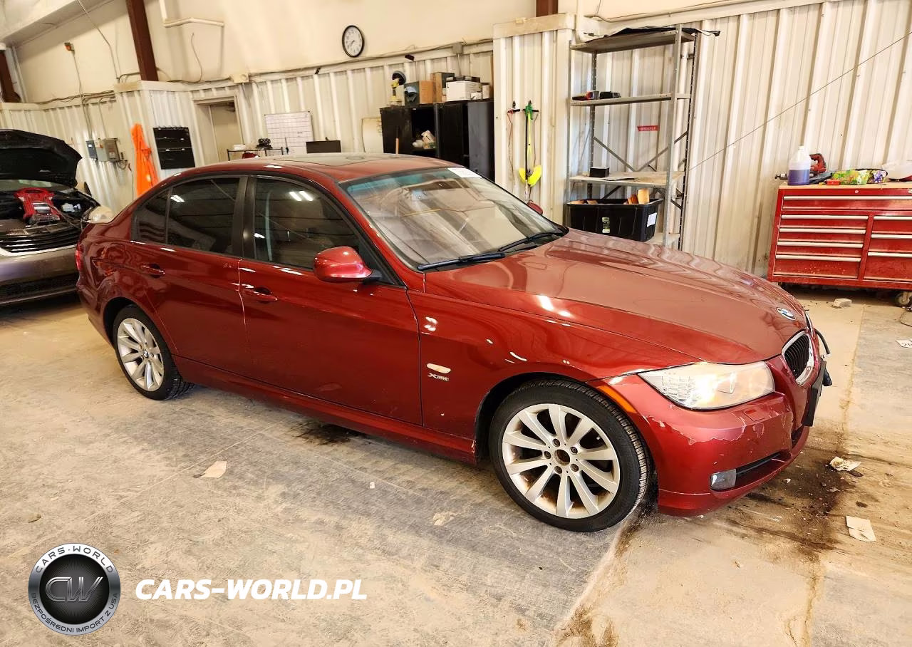 2011 BMW 328 Xi VIN:WBAPK7C54BA816146 - 4