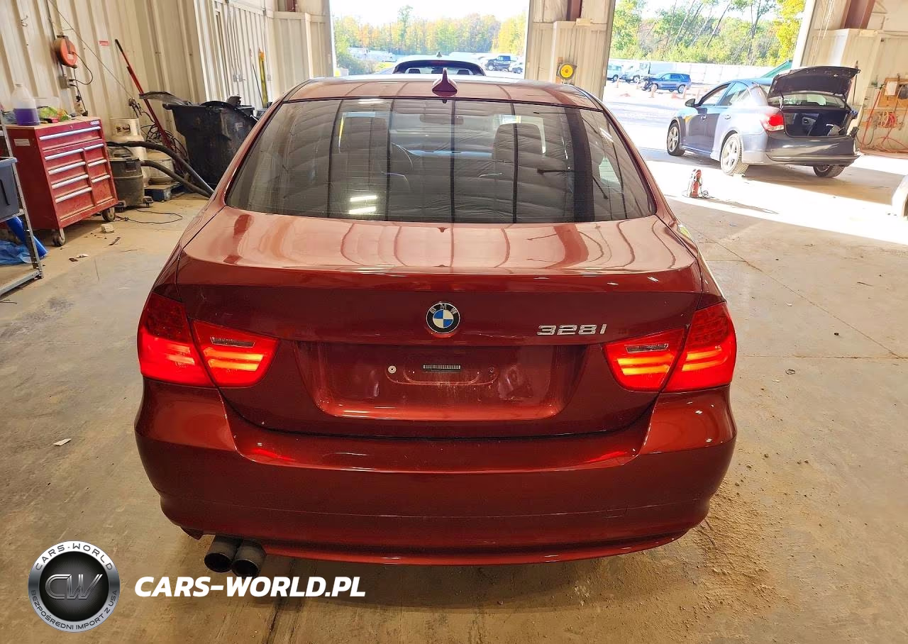 2011 BMW 328 Xi VIN:WBAPK7C54BA816146 - 6