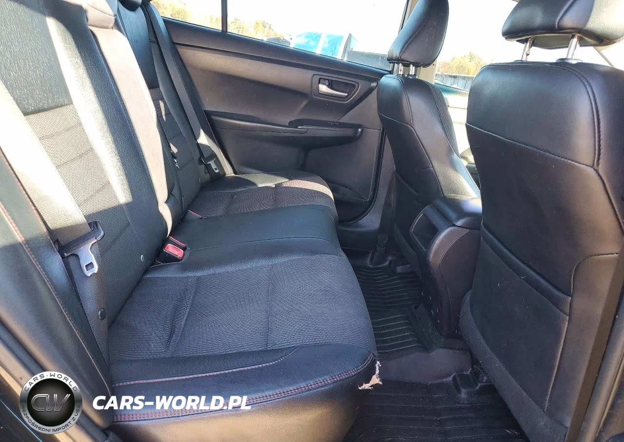 2017 Toyota Camry Se VIN:4T1BF1FK5HU642915 - 10
