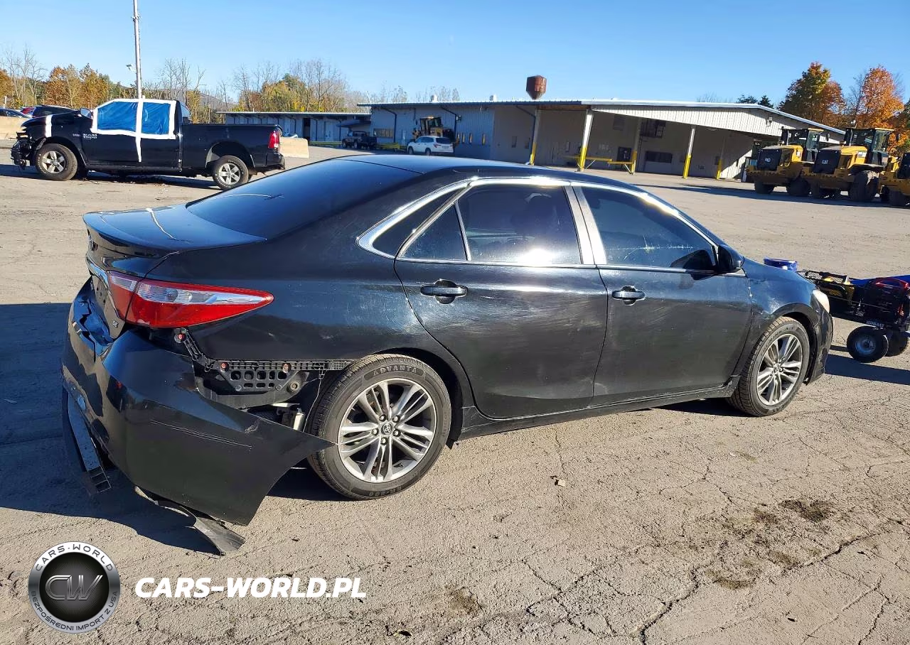 2017 Toyota Camry Se VIN:4T1BF1FK5HU642915 - 3