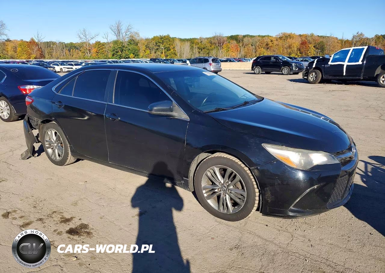2017 Toyota Camry Se VIN:4T1BF1FK5HU642915 - 4
