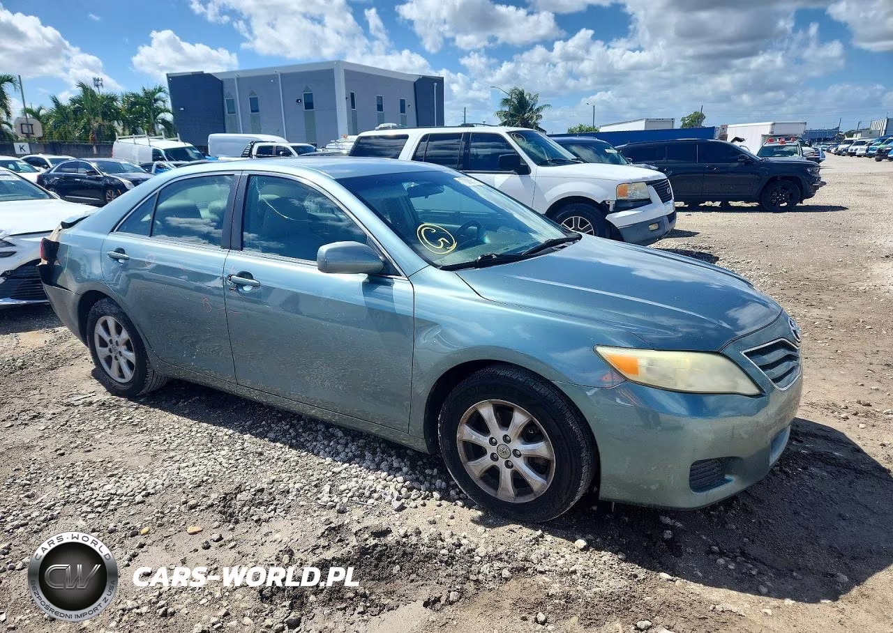 2011 Toyota Camry Le VIN:4T1BF3EK3BU745688 - 4