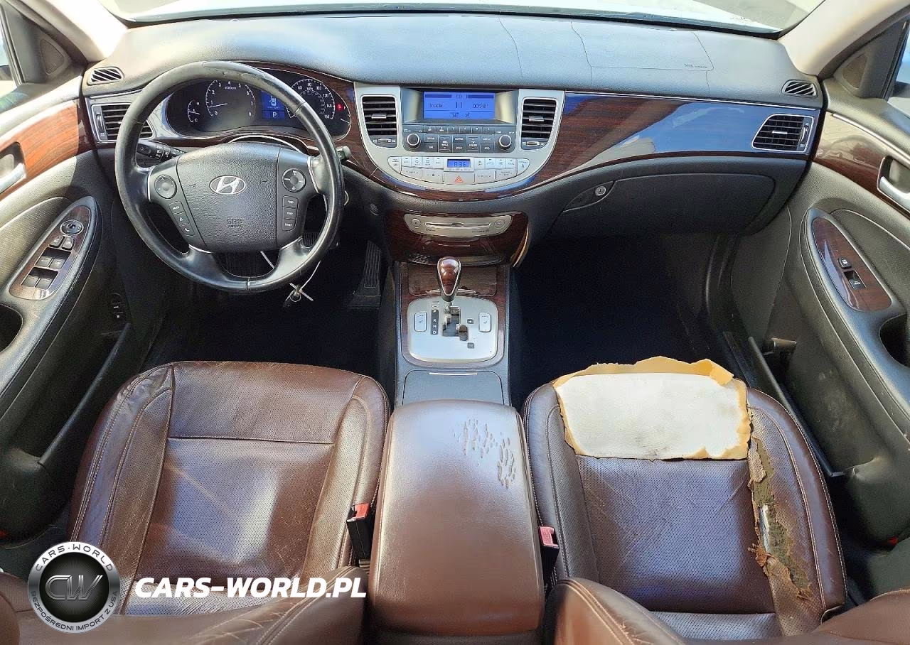2013 Hyundai Genesis 3.8L VIN:KMHGC4DD5DU217404 - 8