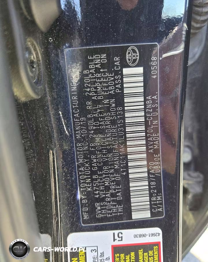 2020 Toyota Camry Le VIN:4T1C11AK1LU315138 - 10
