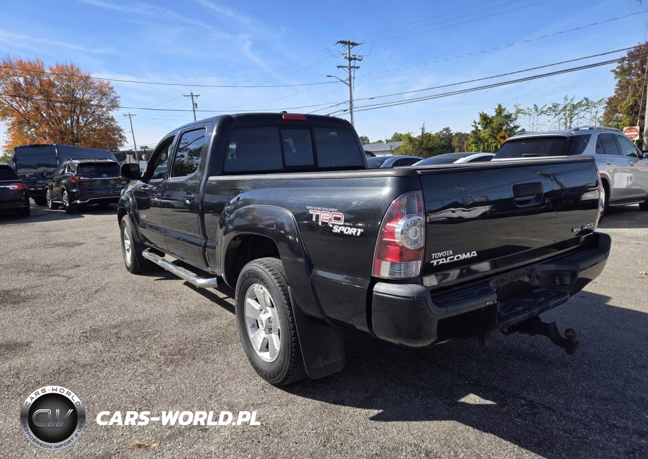 2010 Toyota Tacoma Double Cab Long Bed VIN:3TMMU4FN0AM017198 - 3