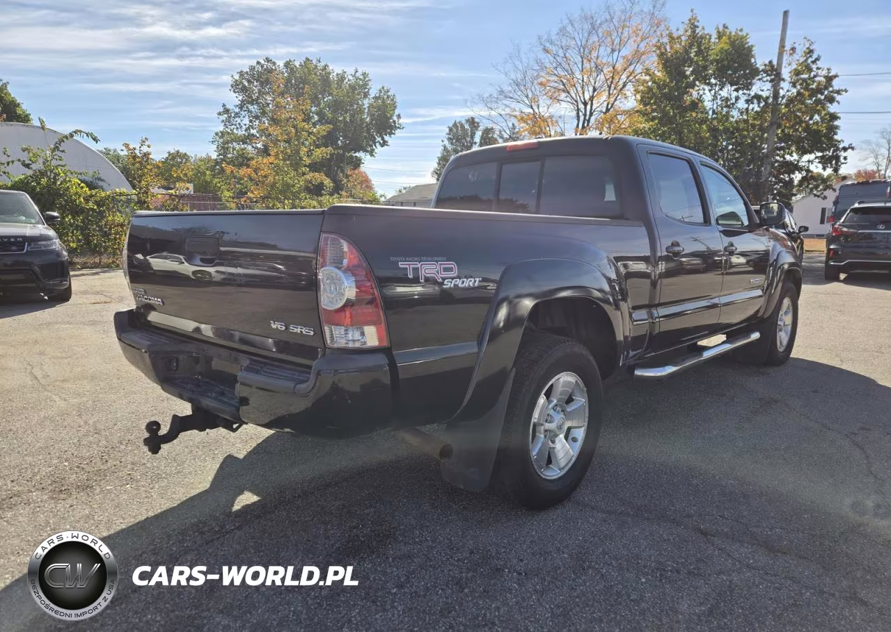 2010 Toyota Tacoma Double Cab Long Bed VIN:3TMMU4FN0AM017198 - 4