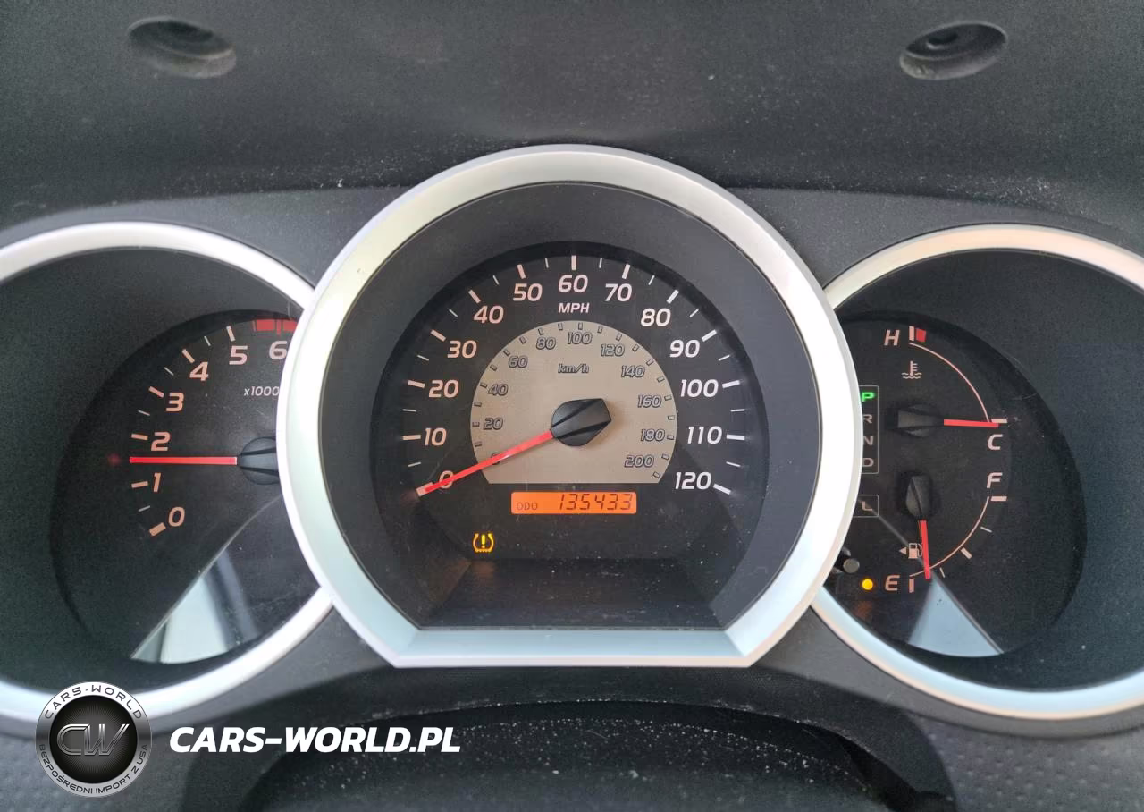 2010 Toyota Tacoma Double Cab Long Bed VIN:3TMMU4FN0AM017198 - 8