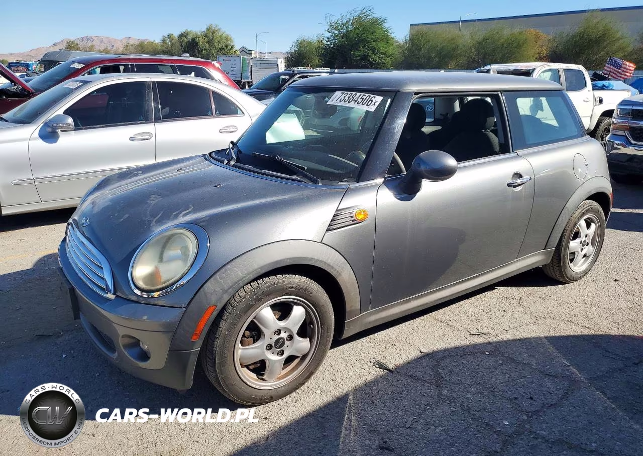 2010 Mini Cooper VIN:WMWMF3C5XATZ23379 - 1