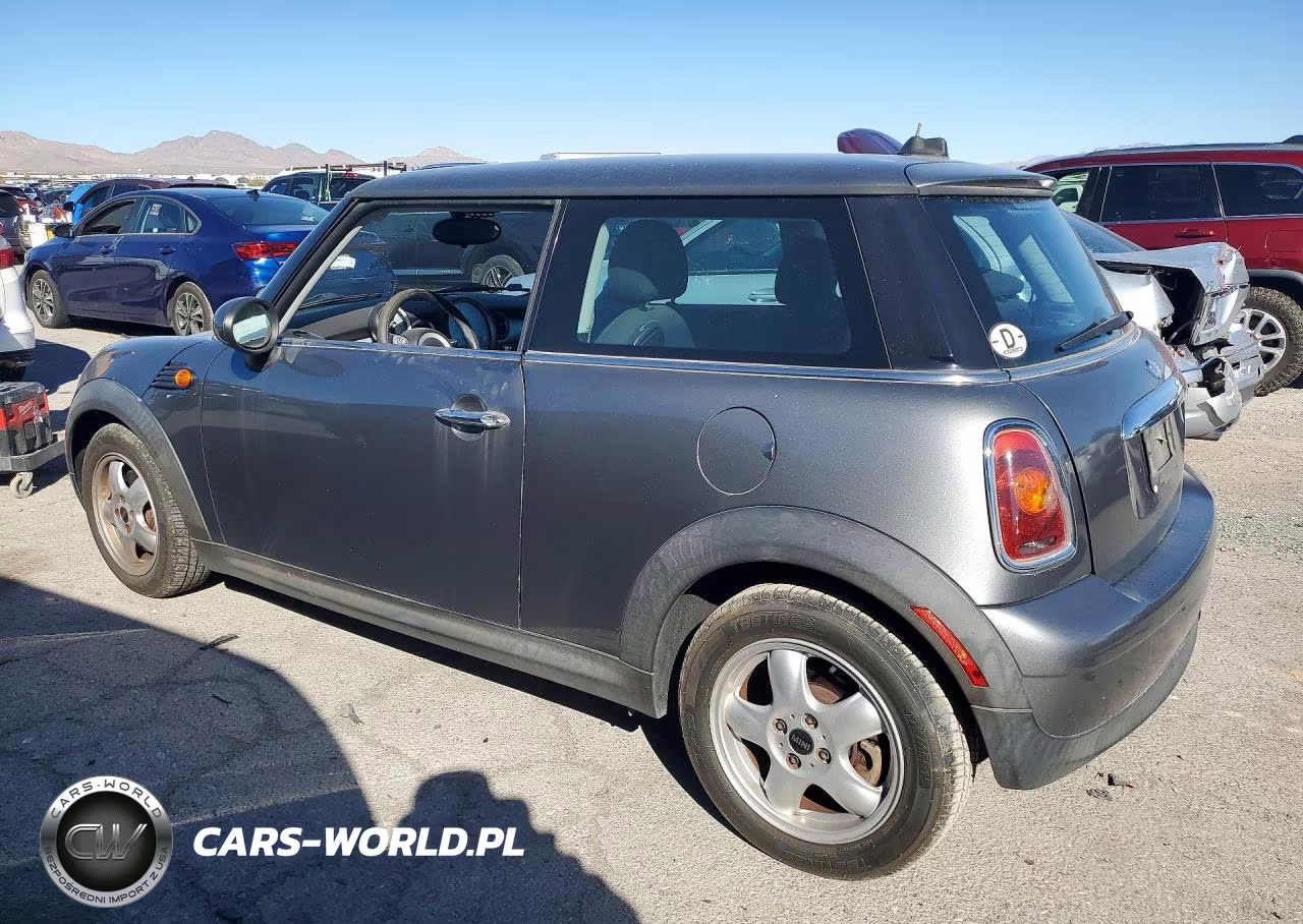 2010 Mini Cooper VIN:WMWMF3C5XATZ23379 - 2