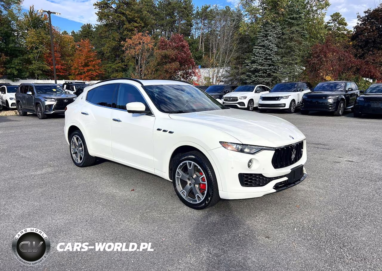 2017 Maserati Levante Sport