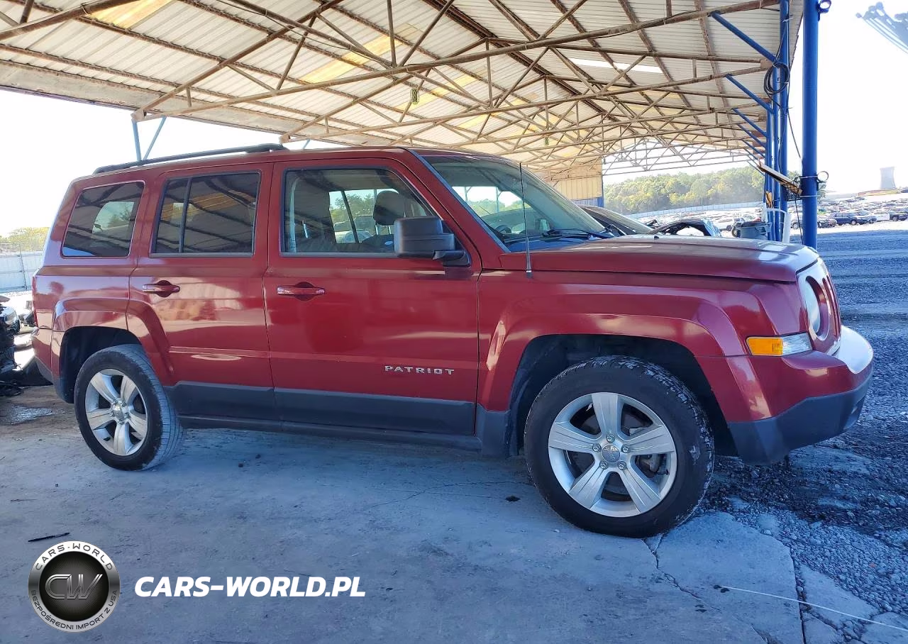 2013 Jeep Patriot Latitude VIN:1C4NJPFA3DD250990 - 4