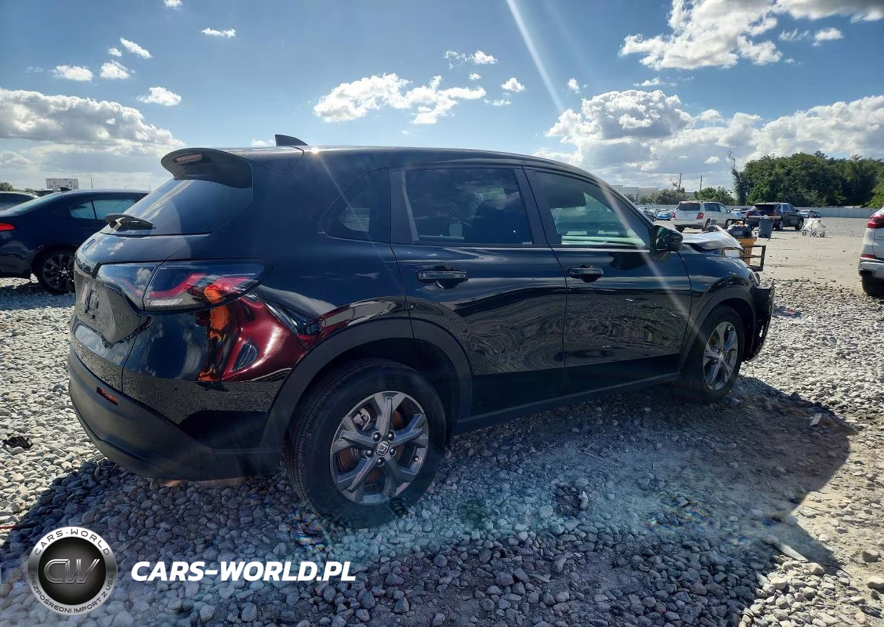 2026 Honda Hr-V Lx VIN:3CZRZ1H35TM724005 - 3