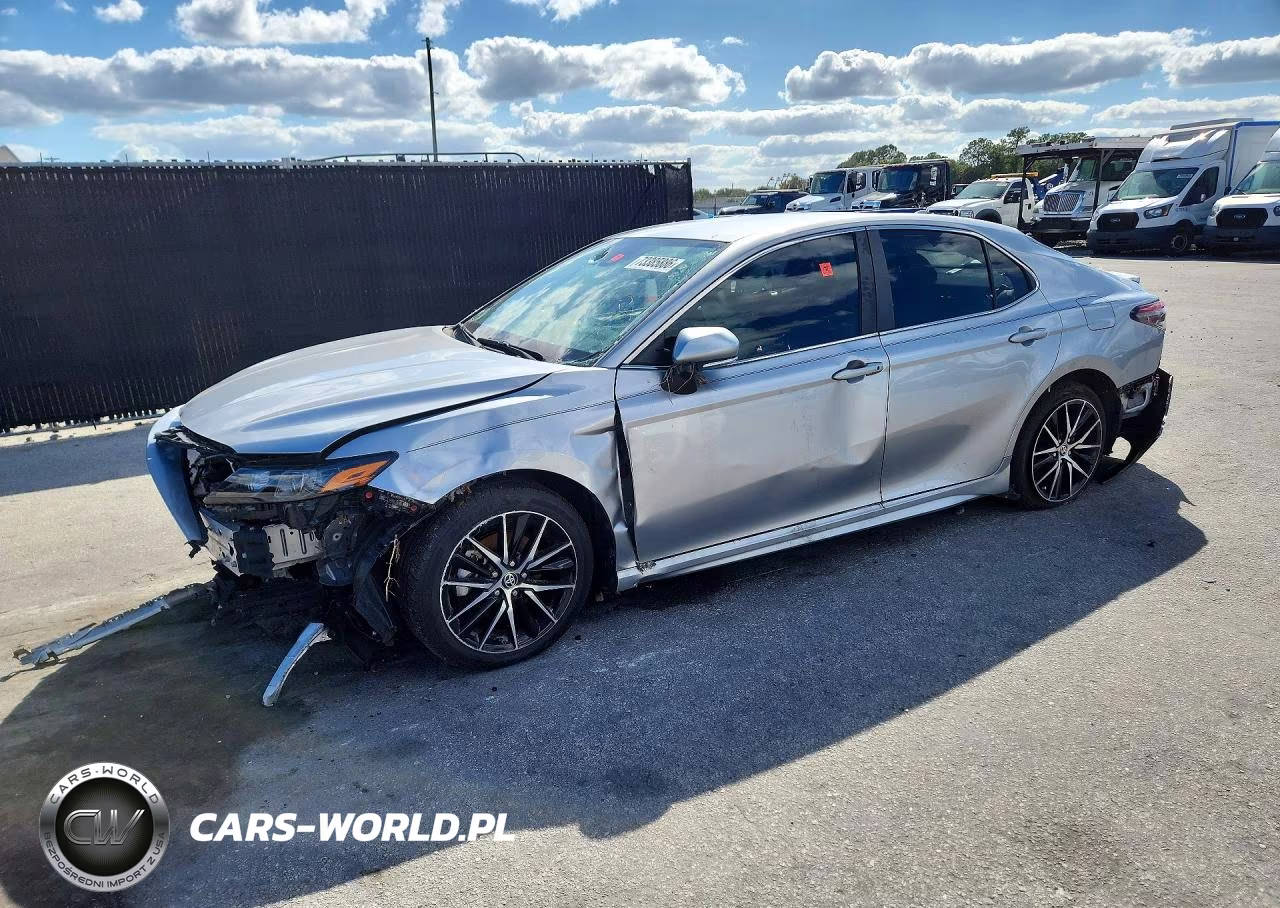 2024 Toyota Camry Se VIN:4T1T11AK6RU843282 - 1