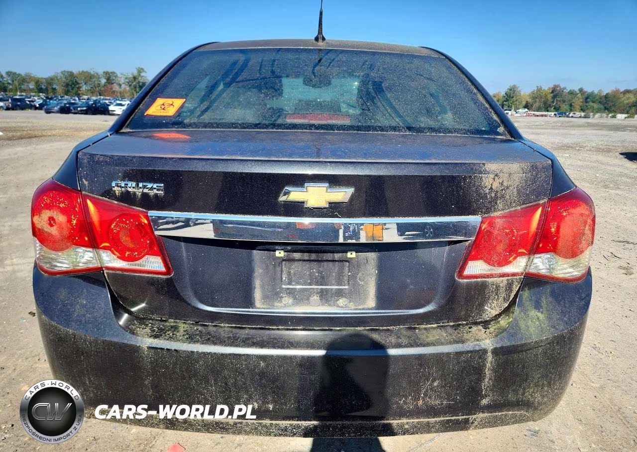 2011 Chevrolet Cruze Ls VIN:1G1PC5SH1B7158016 - 6