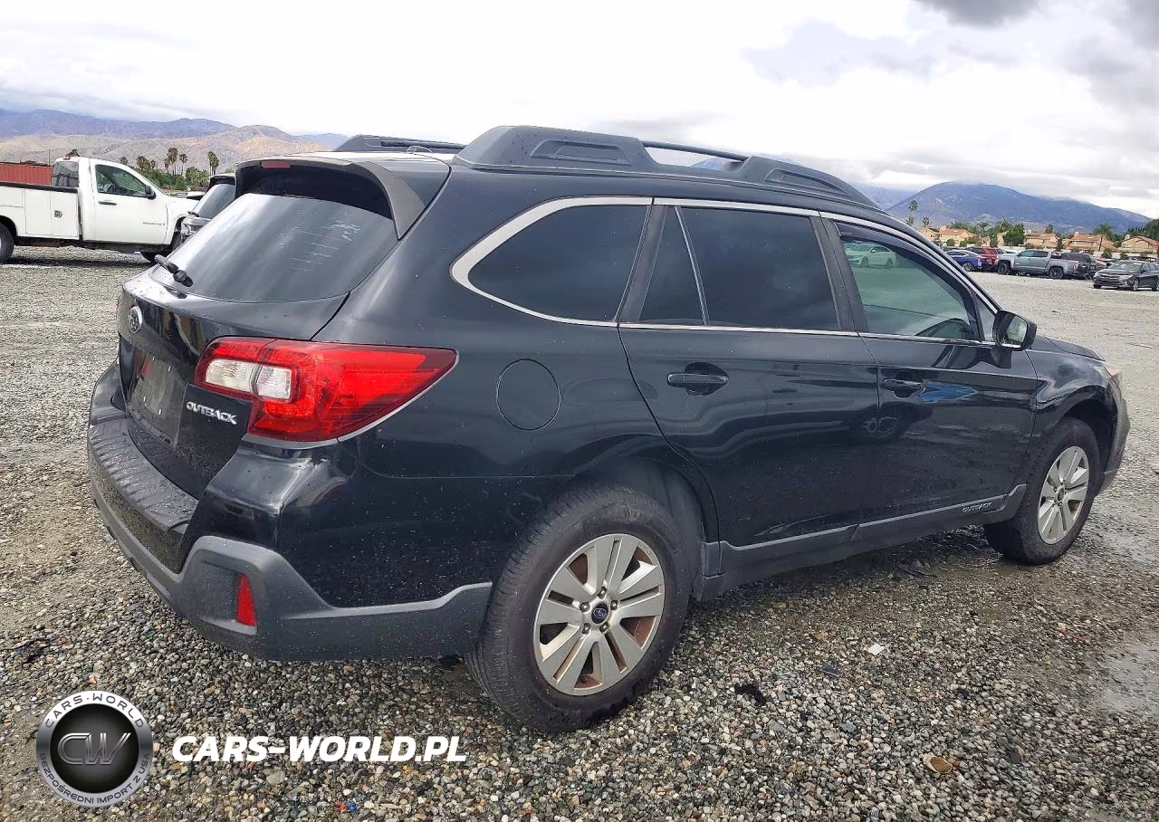 2019 Subaru Outback 2.5I VIN:4S4BSABC3K3235148 - 3