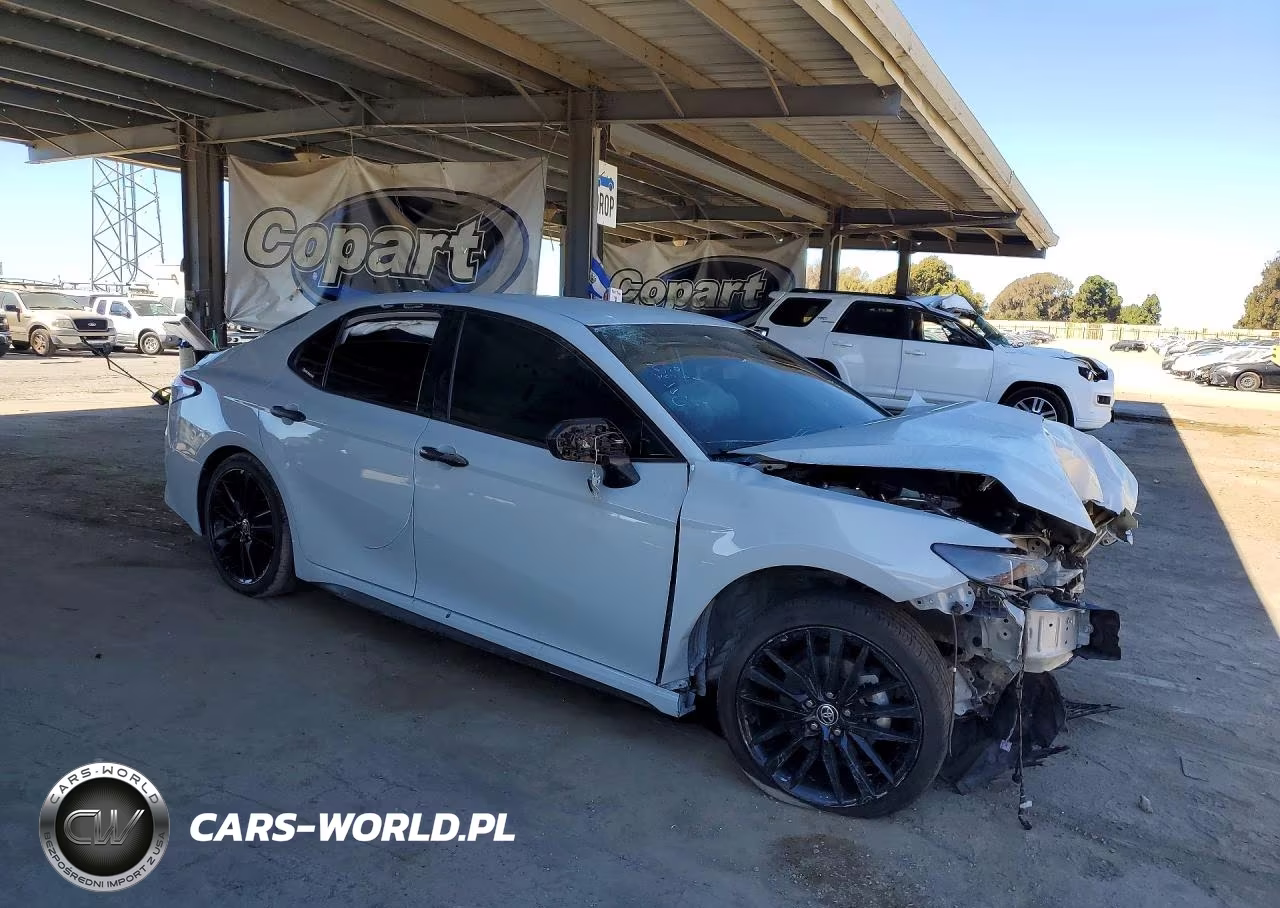 2022 Toyota Camry Xse VIN:4T1K61AK4NU007168 - 4