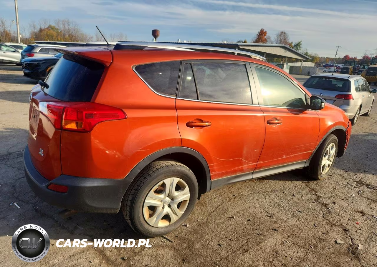2015 Toyota Rav4 Le VIN:JTMBFREV7FD117348 - 3