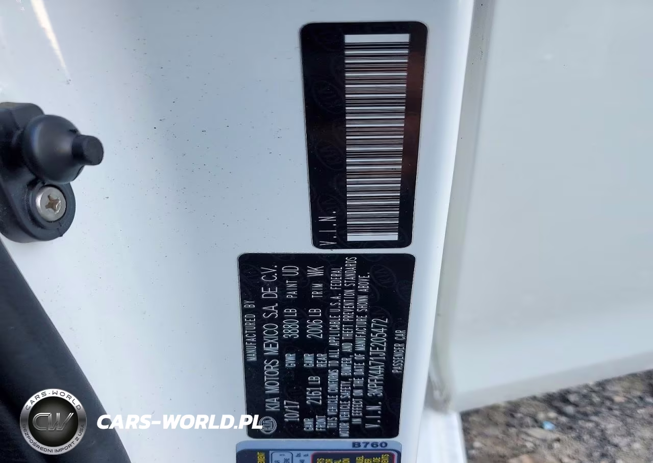 2018 Kia Forte Lx VIN:3KPFK4A71JE205472 - 13